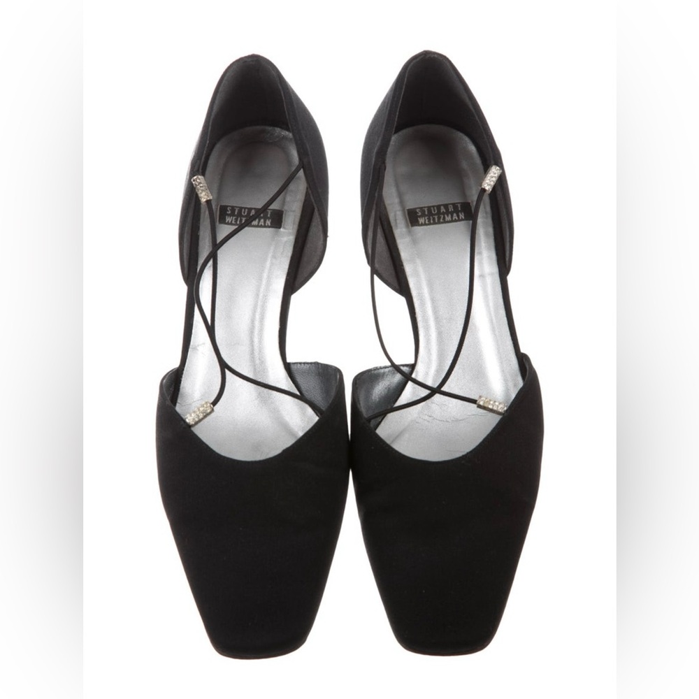Stuart Weitzman
Satin Square-Toe Pumps
Size: 8.5